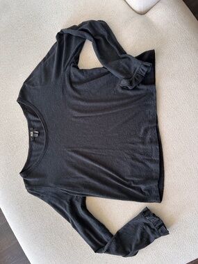 PAIGE Ladies Long Sleeve Tee, Size Medium, Ruffle Trim on Sleeves, soft black